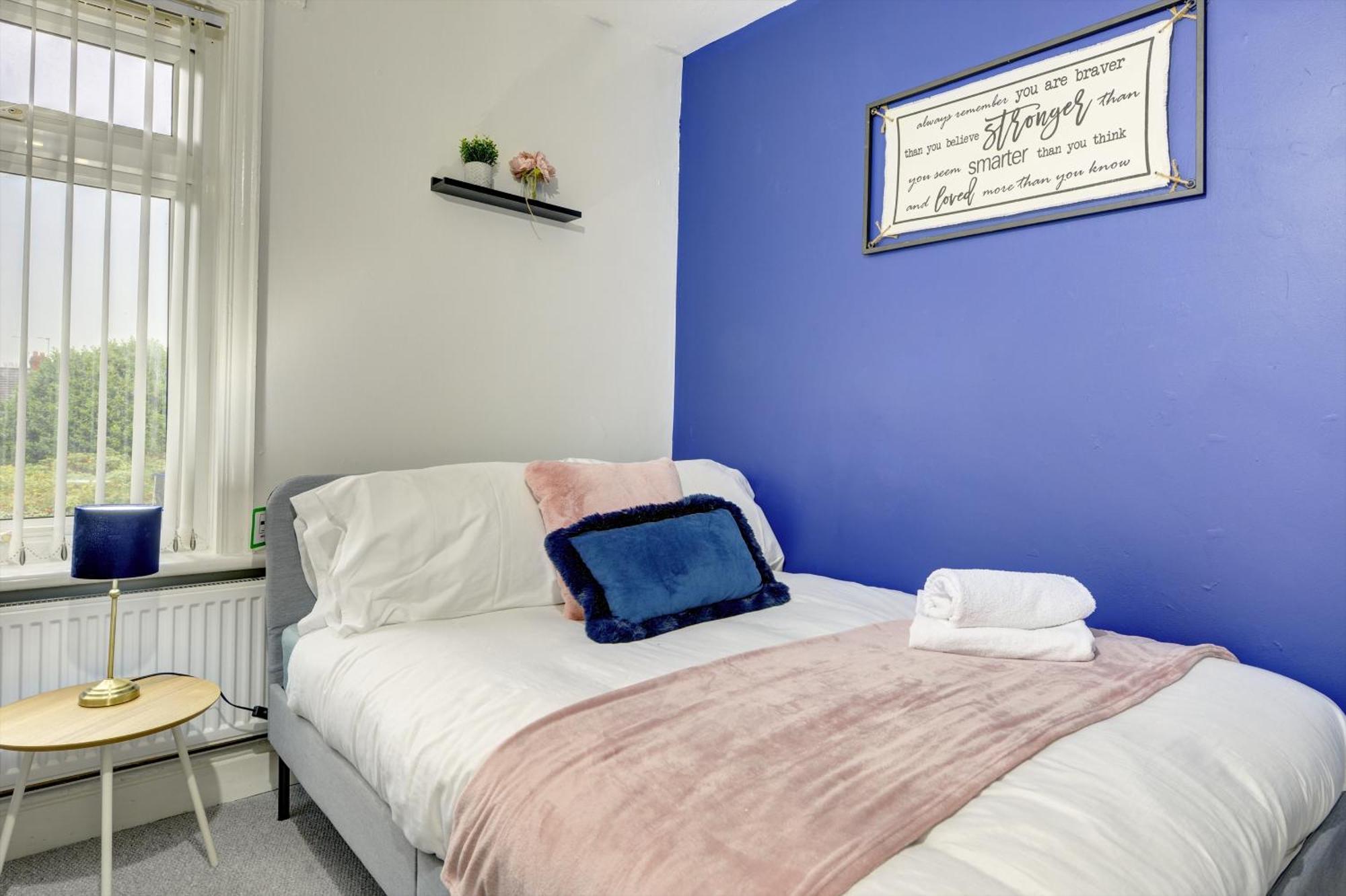 Stunning And Lovely 3 Bed House - Catch 22 Coventry Dış mekan fotoğraf