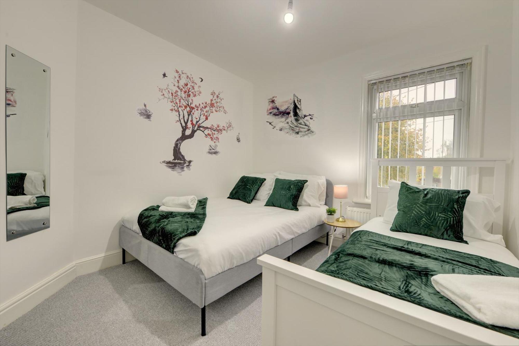 Stunning And Lovely 3 Bed House - Catch 22 Coventry Dış mekan fotoğraf