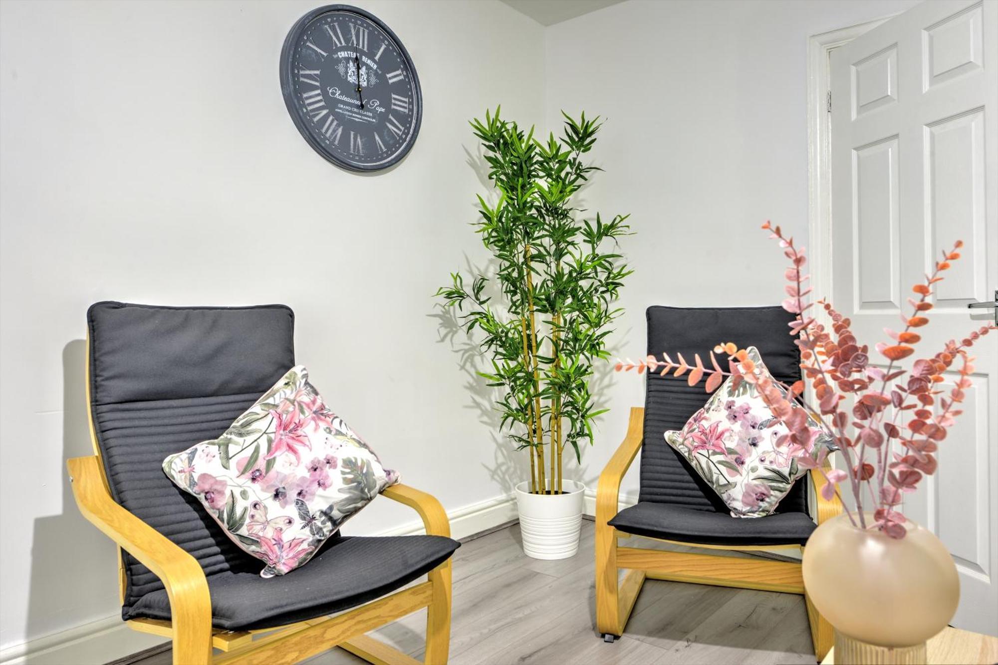 Stunning And Lovely 3 Bed House - Catch 22 Coventry Dış mekan fotoğraf